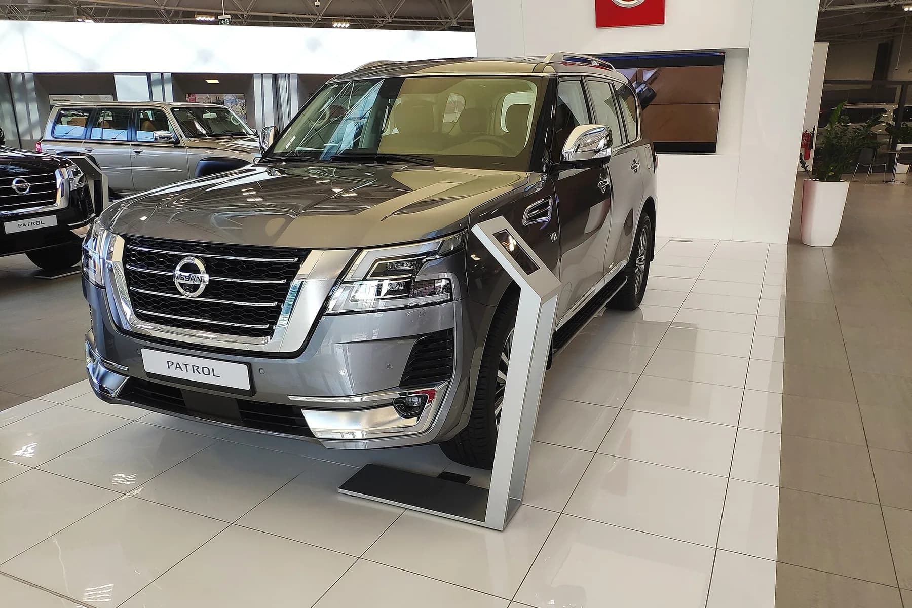 2021 Nissan Patrol Platinum — 3