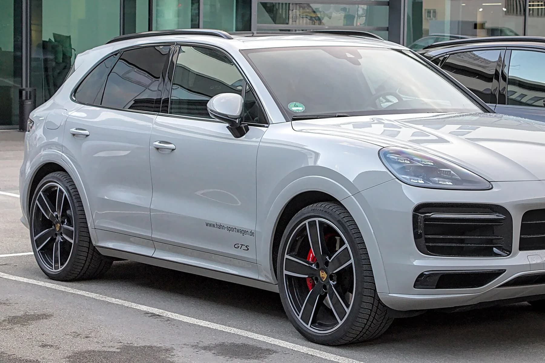 2019 Porsche Cayenne — 2
